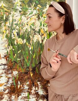 Follow Liliya Kirchberger on Select