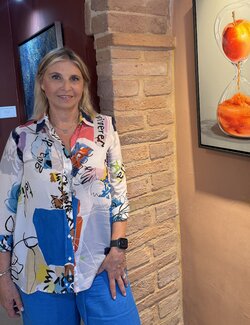 Follow Francesca Trusso on Select