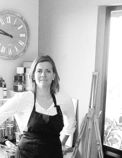 Follow Emilie CERLES on Select