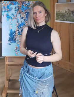 Follow Monika Dętkoś on Select