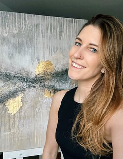Follow Bettina Schaub on Select