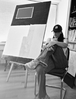 Follow Elisabetta Borgognoni on Select