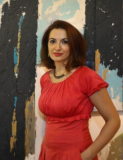 Follow Cristina Arada Aparicio on Select