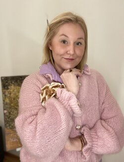 Follow Christina Sachsen-Coburg und Gotha on Select