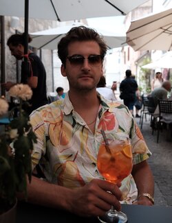 Follow Simon Kosson on Select