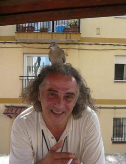 Follow Roman Gegansha Gvarliani on Select
