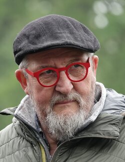 Follow Jean-Roch Focant on Select