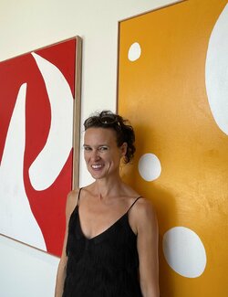 Follow Kerry Campbell on Select