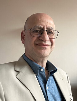 Follow Bassam Andari on Select
