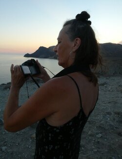 Follow Gabriele Kübler-Mohr on Select