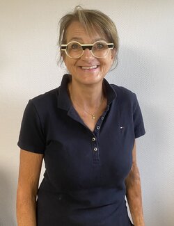 Follow Véronique Ball on Select