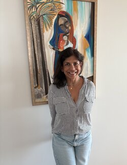 Follow Tania Thenabadu on Select