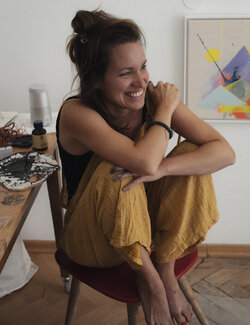 Follow Silke Zernik on Select