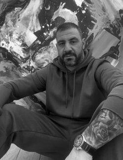 Follow Gabriele Bosio on Select