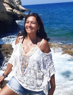Follow Nathalie Jarsaillon dite Kali on Select