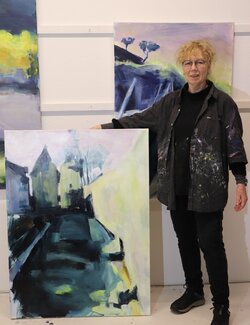 Follow Hedwig Oeldig on Select