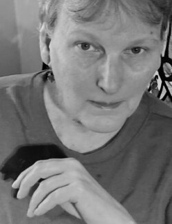 Follow Jeri Griffith on Select