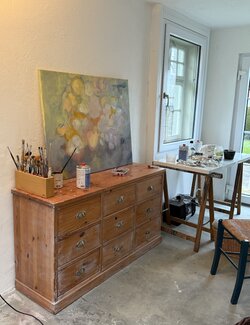 Follow Eva Demuth on Select