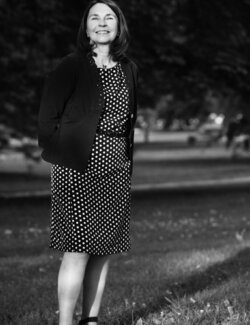 Follow Francoise LAVENU on Select