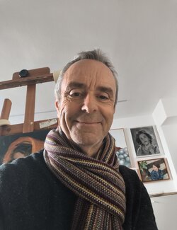 Follow diego Cuéllar on Select