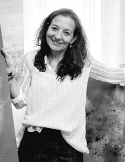 Follow Elena Acero Artista on Select