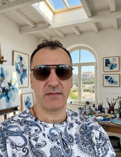 Follow Sotiris Christodoulou on Select