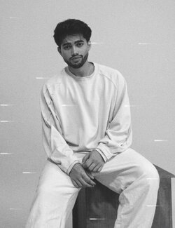Follow Liban Finser on Select