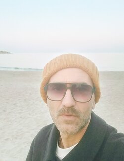 Follow Mimmo Ferrari on Select