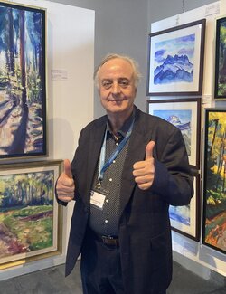 Follow Heiner Handschin on Select