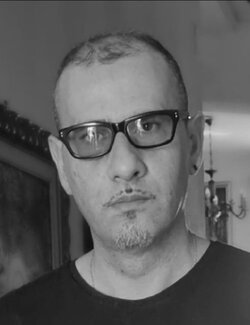 Follow Emilio Ventura on Select