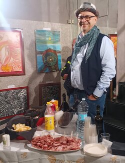 Follow Roberto Costantini on Select