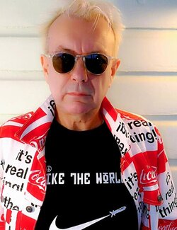 Follow Thomas Dellert on Select