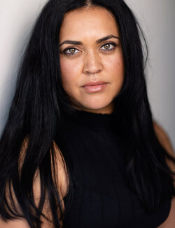Follow Stephanie Kutty on Select