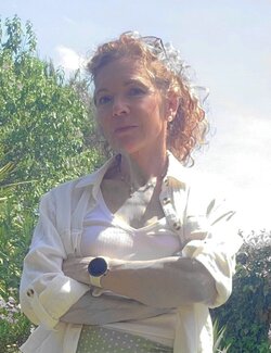 Follow Anne Pierre on Select