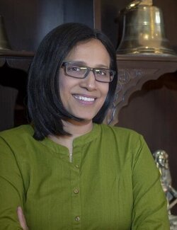 Follow Jyoti Ahuja Tyagi on Select
