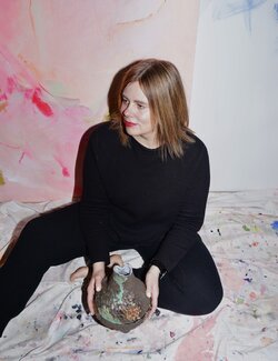 Follow Anastasia Pris on Select