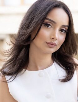Follow Nazila Farzullayeva on Select