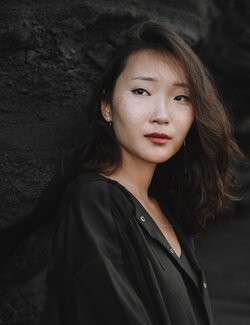 Follow Marina Ogai on Select