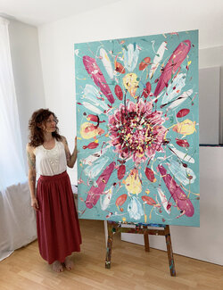Follow Aylin Schickel on Select
