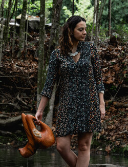 Follow Veronica Conci on Select