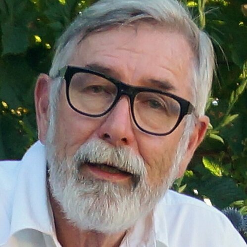 Follow Ueli Kühni on Select