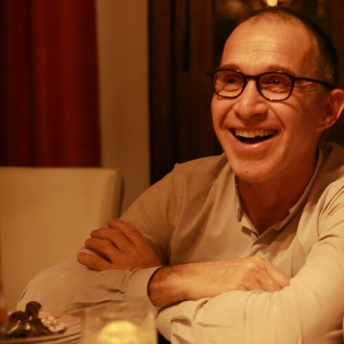 Follow Yves Weiler on Select