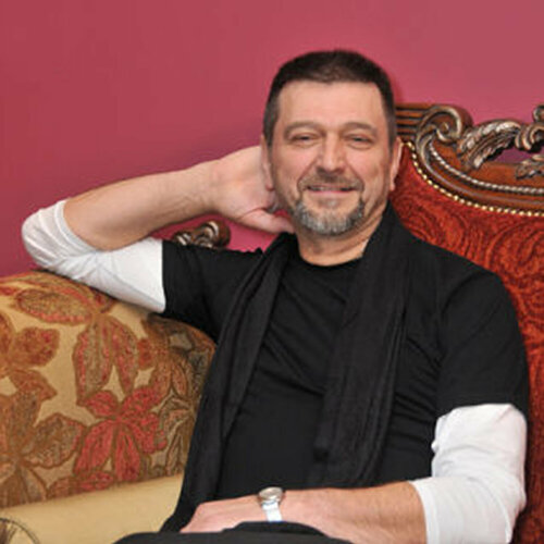 Follow Alexander Wotschel on Select
