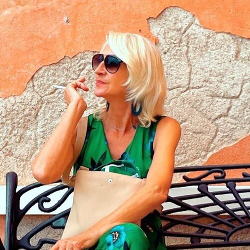 Follow Sylvia Rhud on Select