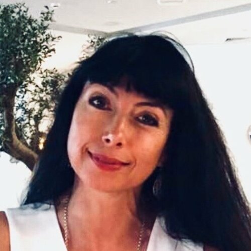 Follow Françoise Wattré on Select