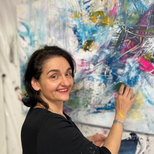 Follow Maria Bevilacqua-Fischer on Select