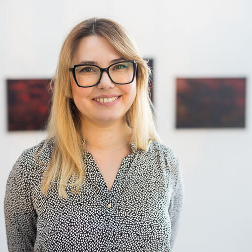 Follow Tanya Bilous on Select