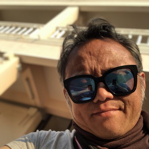 Follow Yothin Kanokbanpot on Select