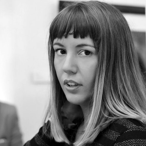 Follow Sofia Battisti on Select