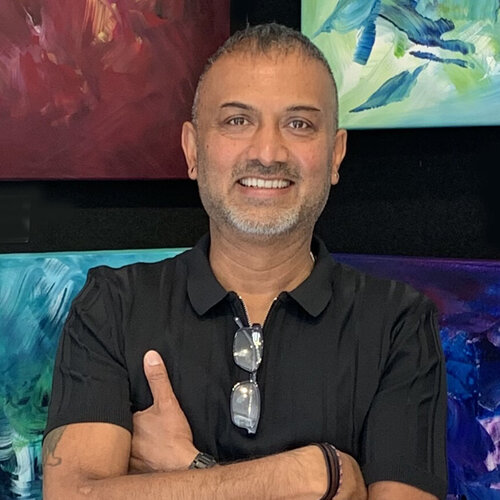 Folgen Sie Paresh Nrshinga auf Select